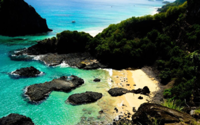 Conheça a fascinante beleza natural de Fernando de Noronha