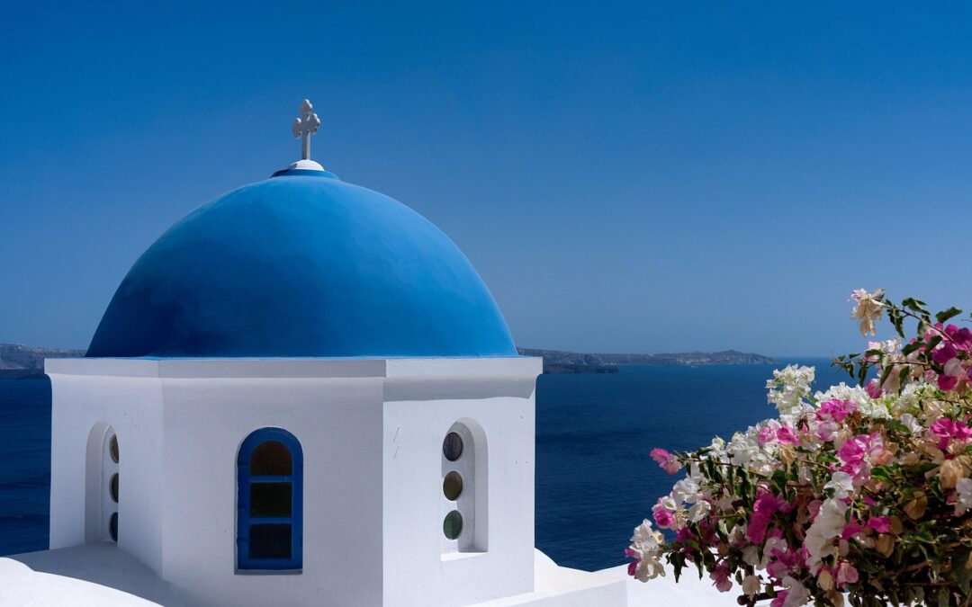 Encontre beleza, história e boa comida em Santorini